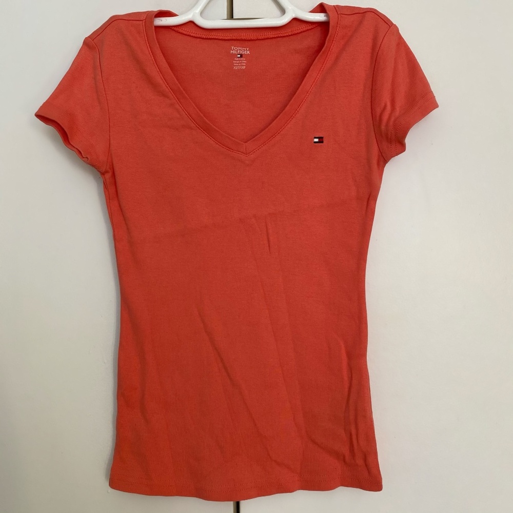 TOMMY HILFIGER V-Neck Short Sleeve T-Shirt Size XS
